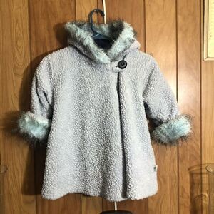 Corky & Company girls size 4 winter swing coat. Blue.